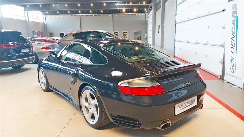 Porsche 911 Turbo cat Coupé