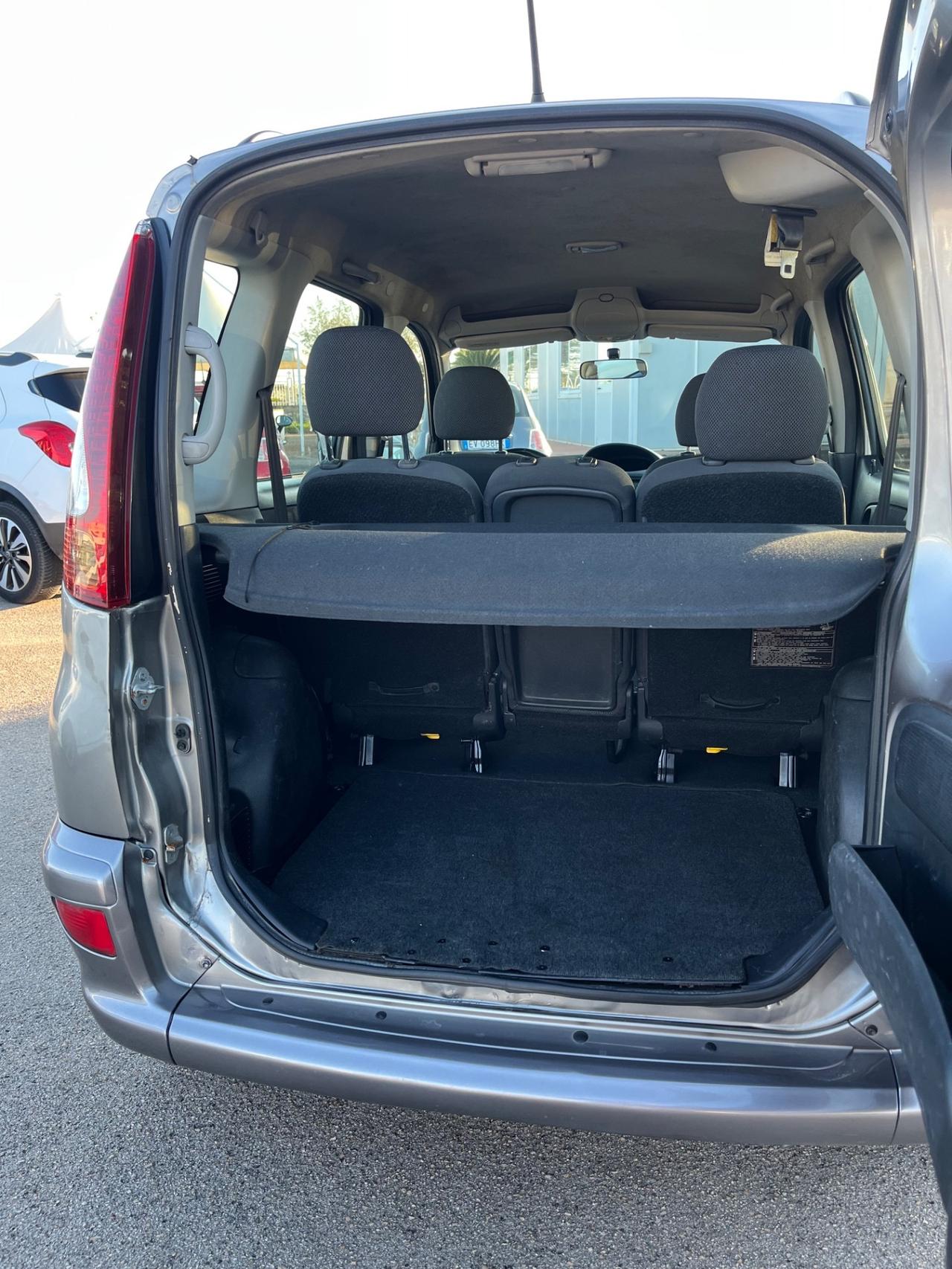 Toyota Yaris Verso 1.4 Tdi D-4D cat Sol '03