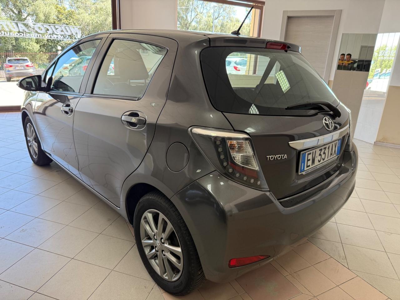 Toyota Yaris 1.0 Benzina 5 porte Lounge