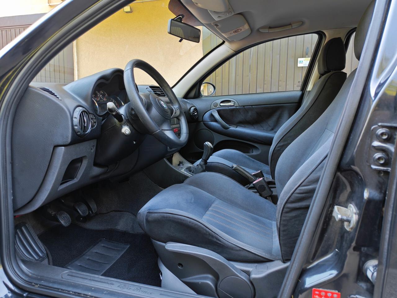 Alfa Romeo 147 1.6 BENZINA 120cv / 61.000km / Unipro