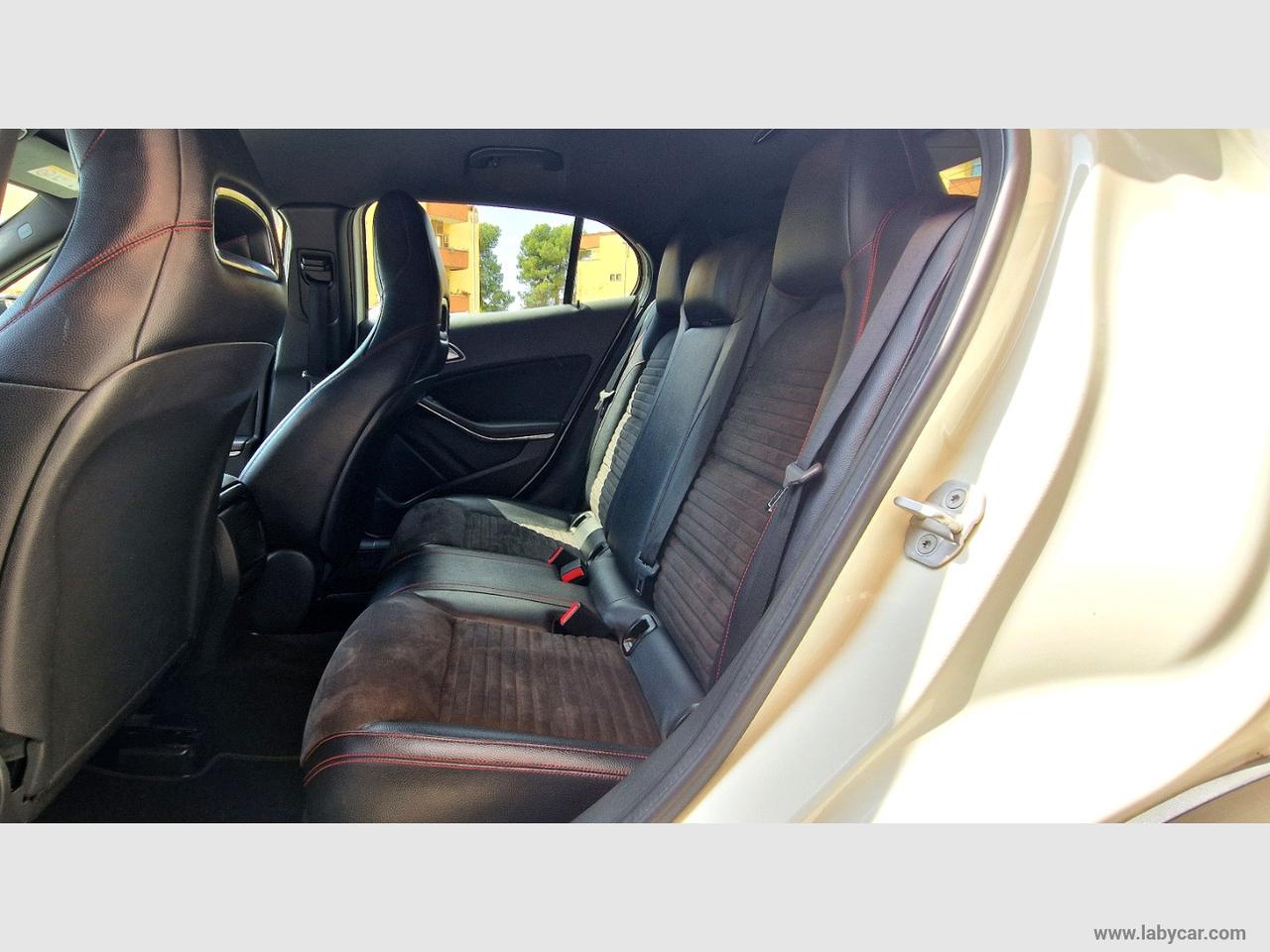 MERCEDES-BENZ GLA 200 CDI Automatic Premium AMG NIGHT