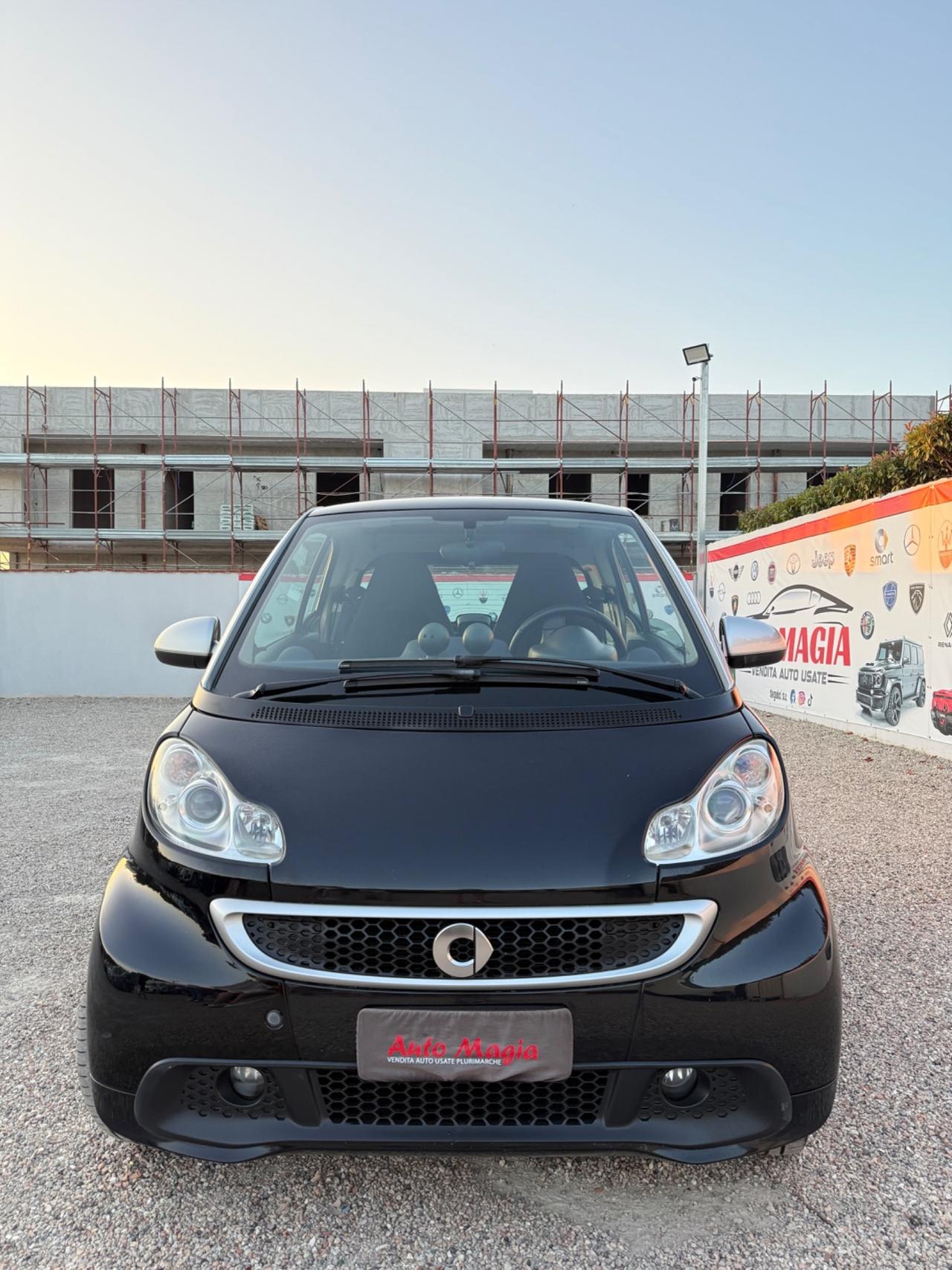 Smart ForTwo 1000 52 kW MHD coupé passion