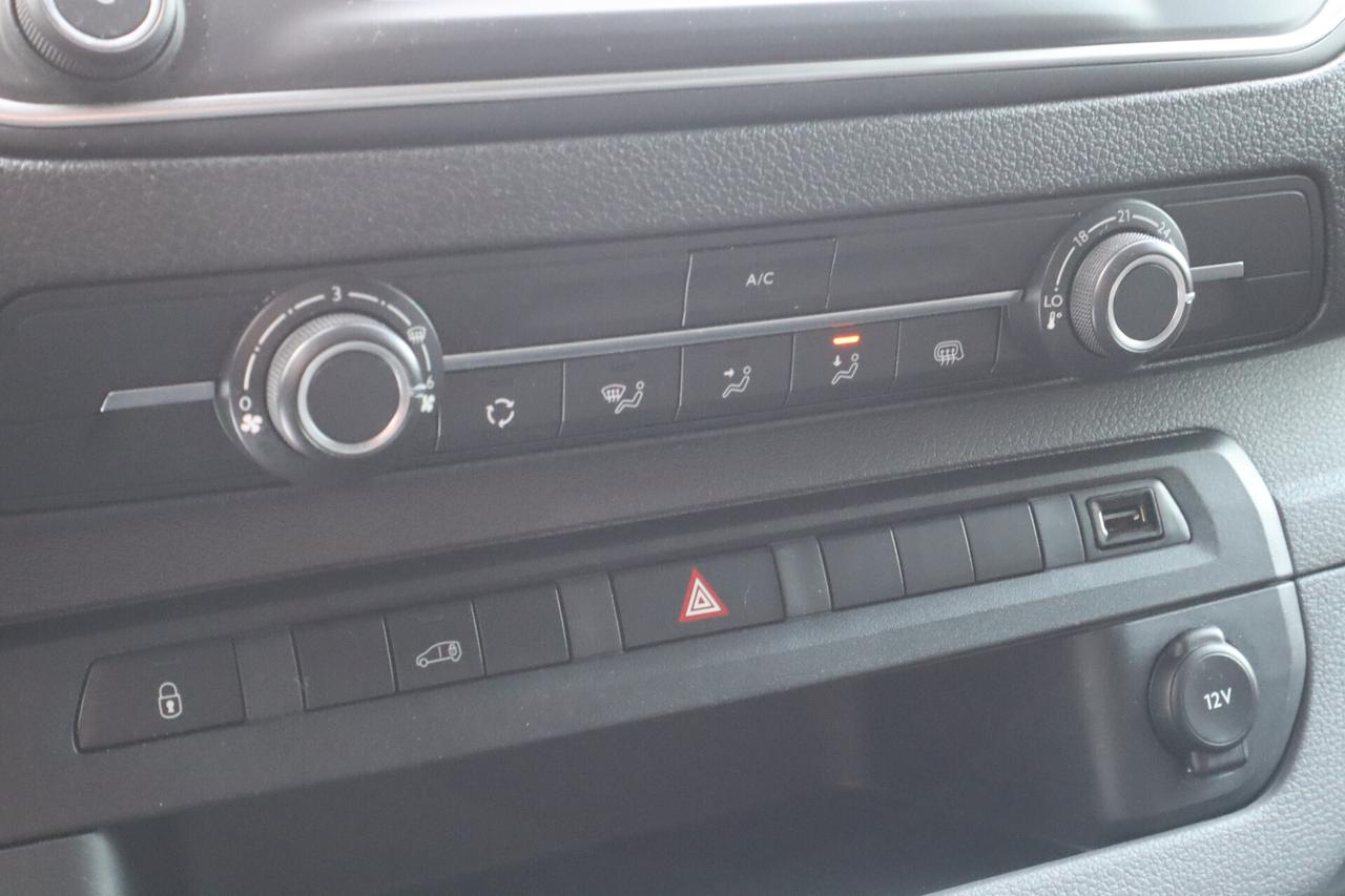 Fiat Scudo 1.5 BlueHDi 120 CV L2 Medio 3 Posti Navi