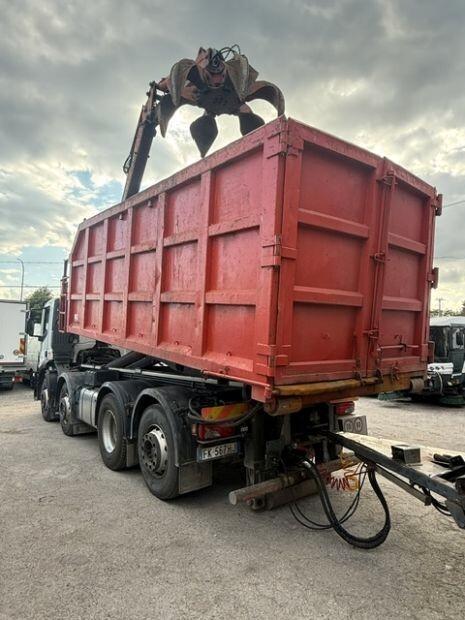 Motrice Iveco Stralis XP 460 scarrabile Rimorchio Piacenza Scarrabile