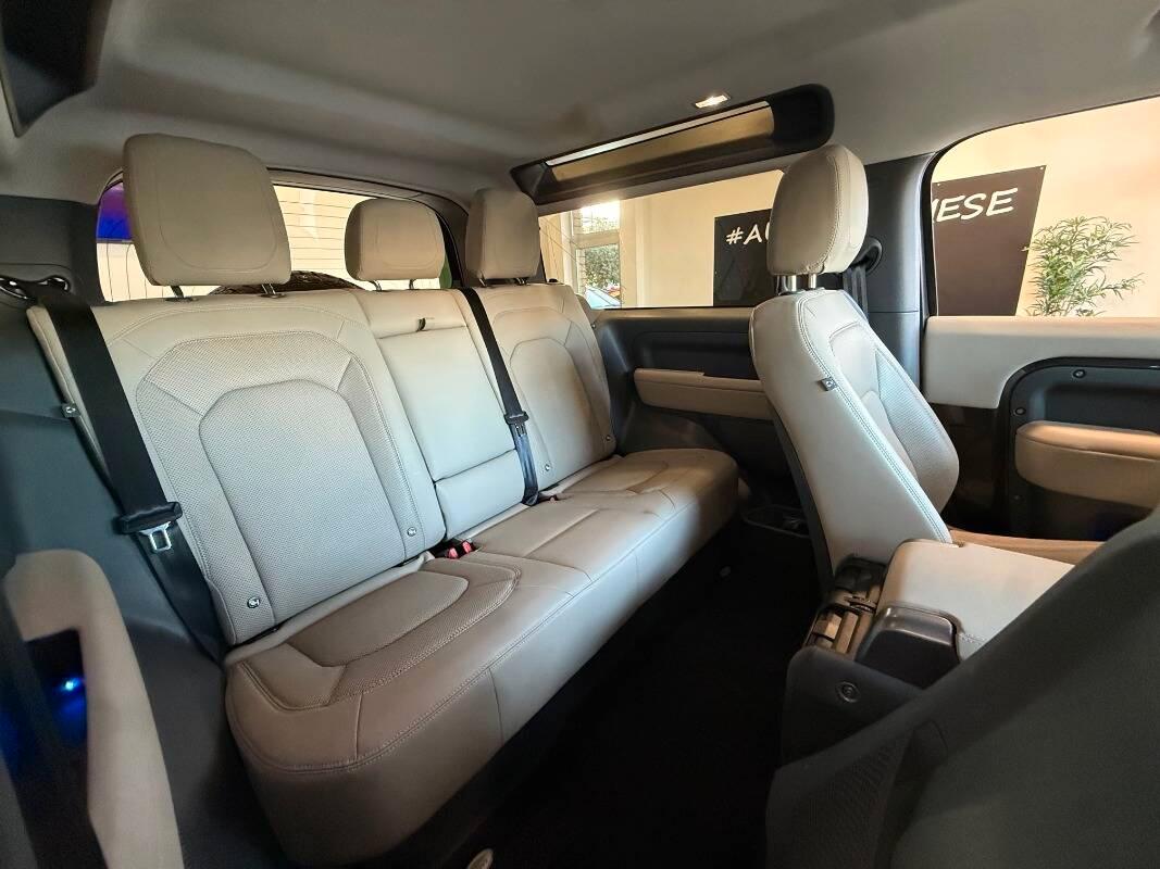 Land Rover Defender 90 3.0d i6 mhev SE awd 200cv auto 6p.ti