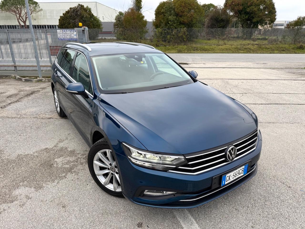 VOLKSWAGEN PASSAT 2.0 Tdi EVO Dsg-Virtual Led Navi