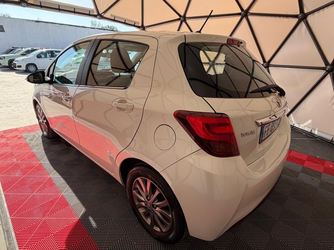 Toyota Yaris 1.0 5 porte Lounge