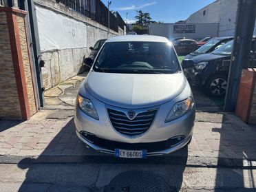 Lancia Ypsilon 0.9 TwinAir 85 CV 5 porte S&S Gold