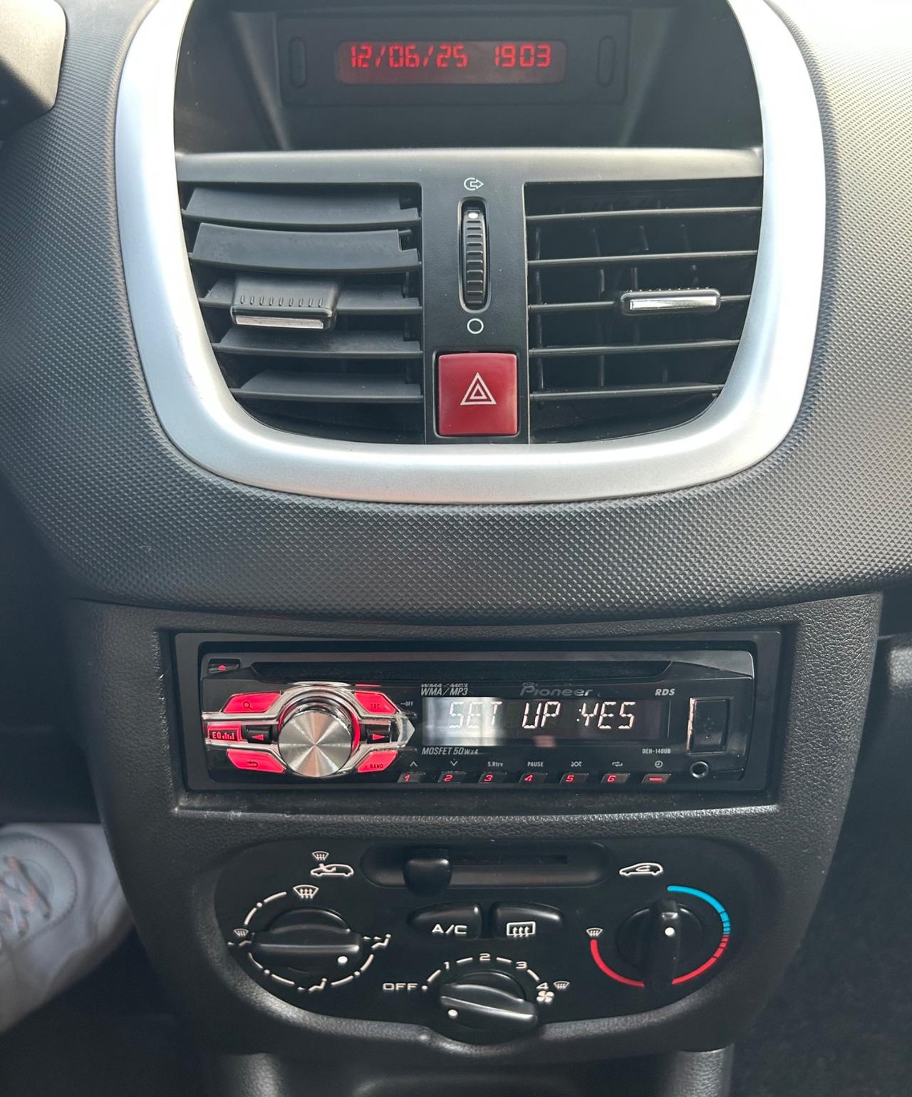 Peugeot 206 Plus 1.4 HDi 70CV 5p Neopatentati 2011