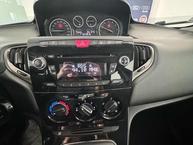 LANCIA Ypsilon 1.2 69 CV 5 porte GPL Ecochic Gold