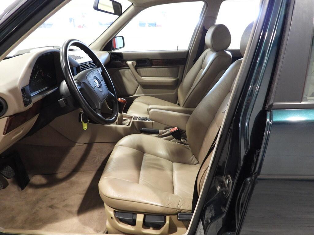 BMW Serie 5 Berlina 520 i Europa