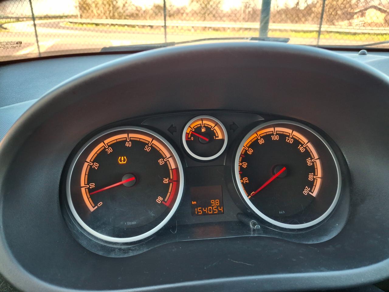 Opel Corsa 1.2 GPL, 5 porte