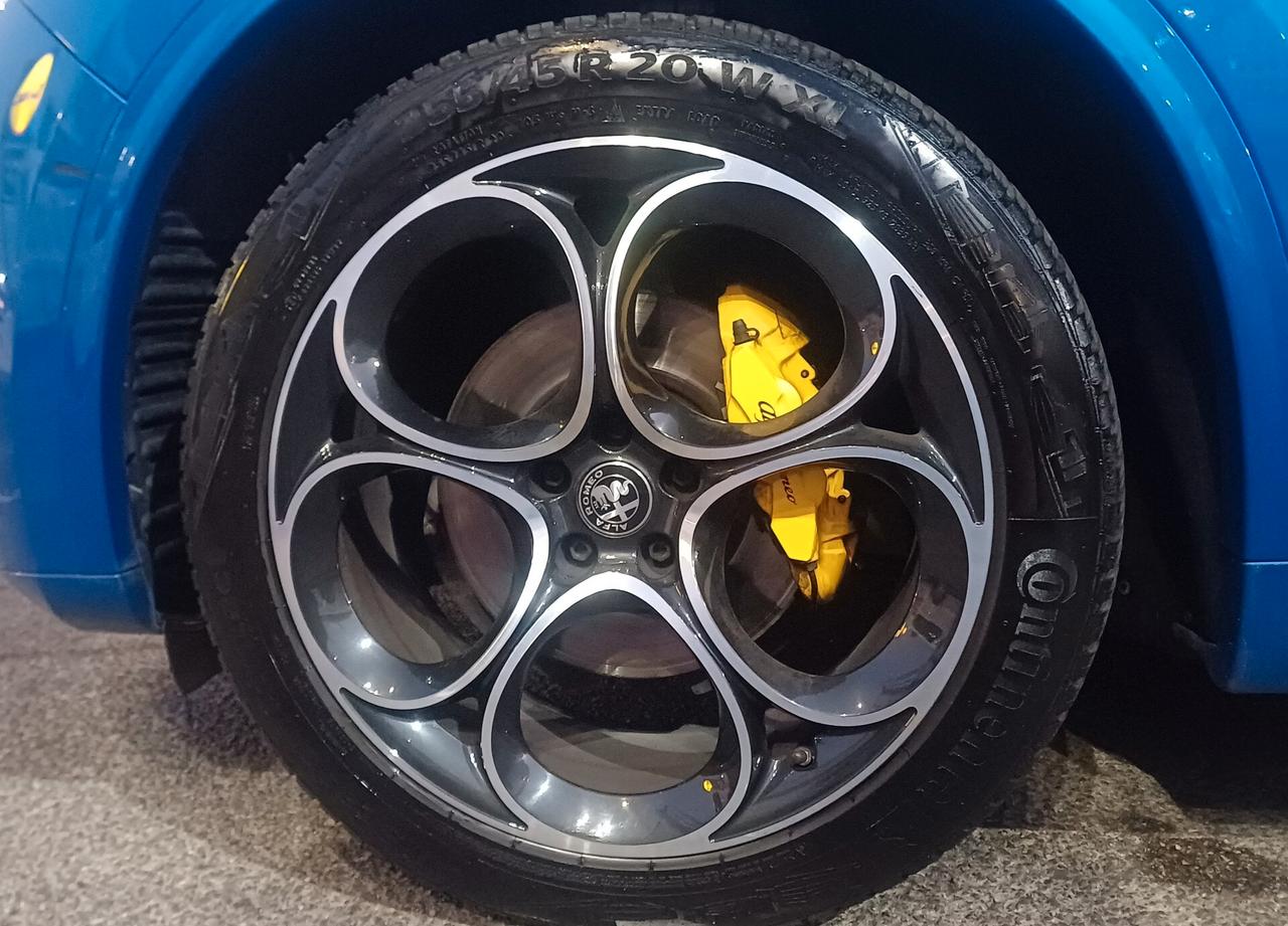 Alfa Romeo Stelvio 2.2 Turbodiesel 210 CV AT8 Q4 Veloce Tì