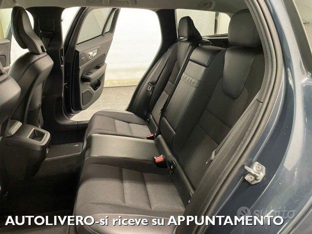 VOLVO V60 D3 Geartronic Momentum
