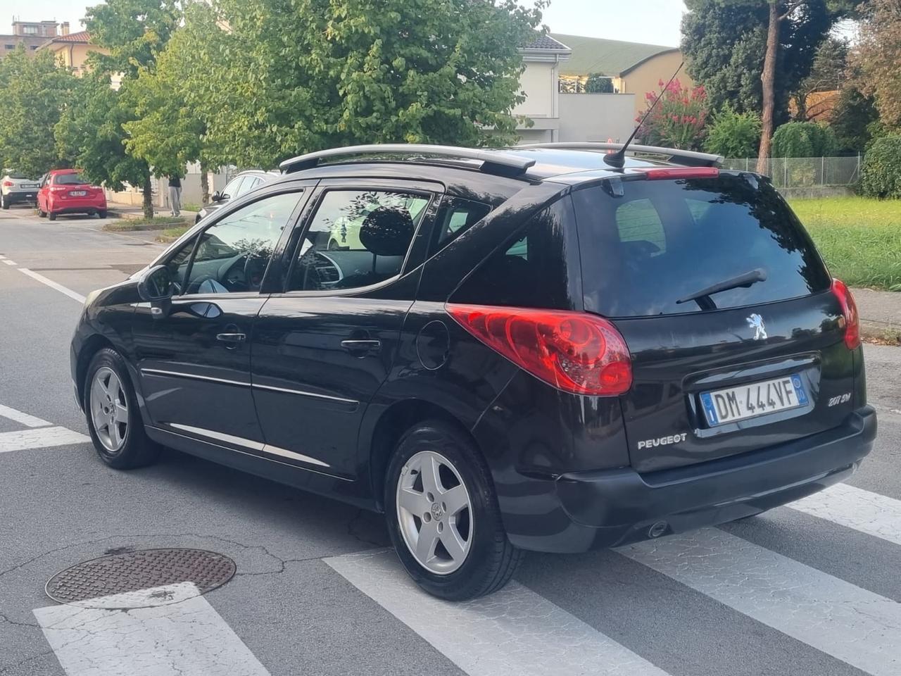 Peugeot 207 1.4 VTi 95CV SW XS Ciel