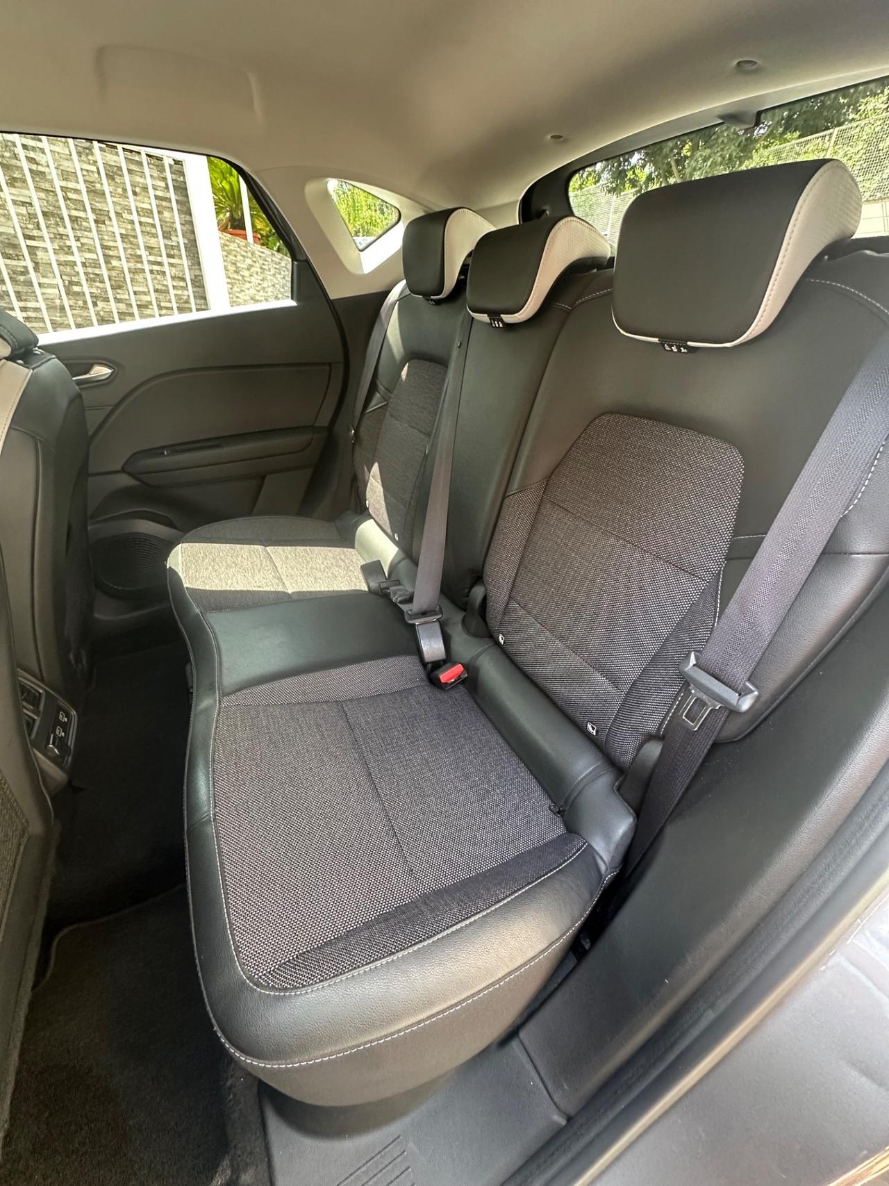 Renault Captur Full Hybrid E-Tech 145 CV 2023