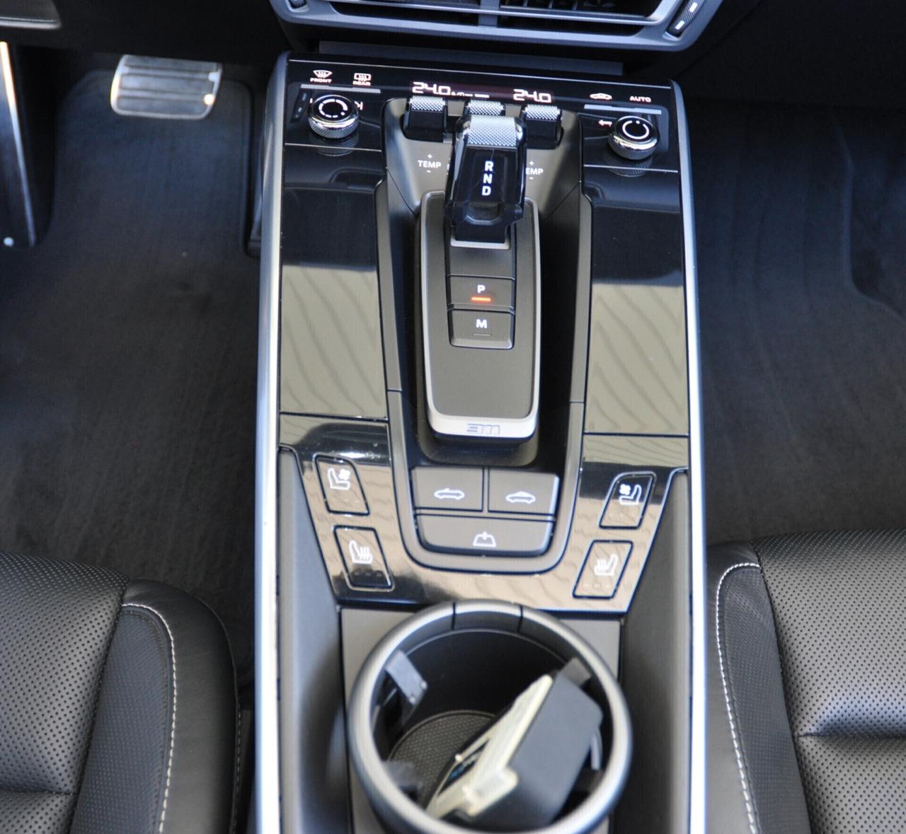 Porsche 911 Carrera 4S Cabriolet