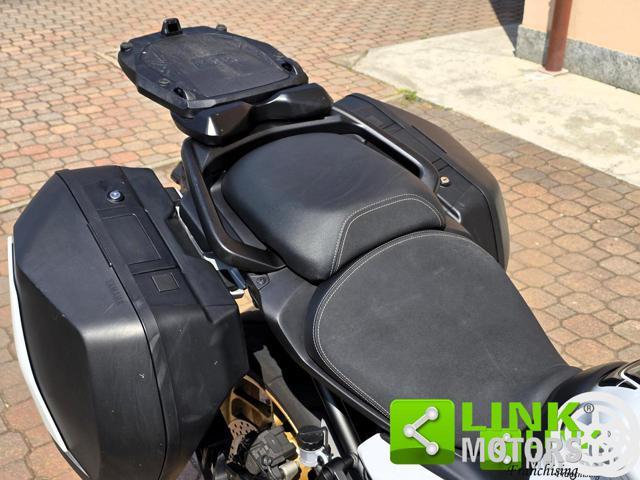 YAMAHA Tracer 9 GT Tris Quick-Shifter Tris di borse originali.