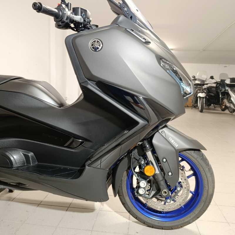 Yamaha T-Max 560 - 2025