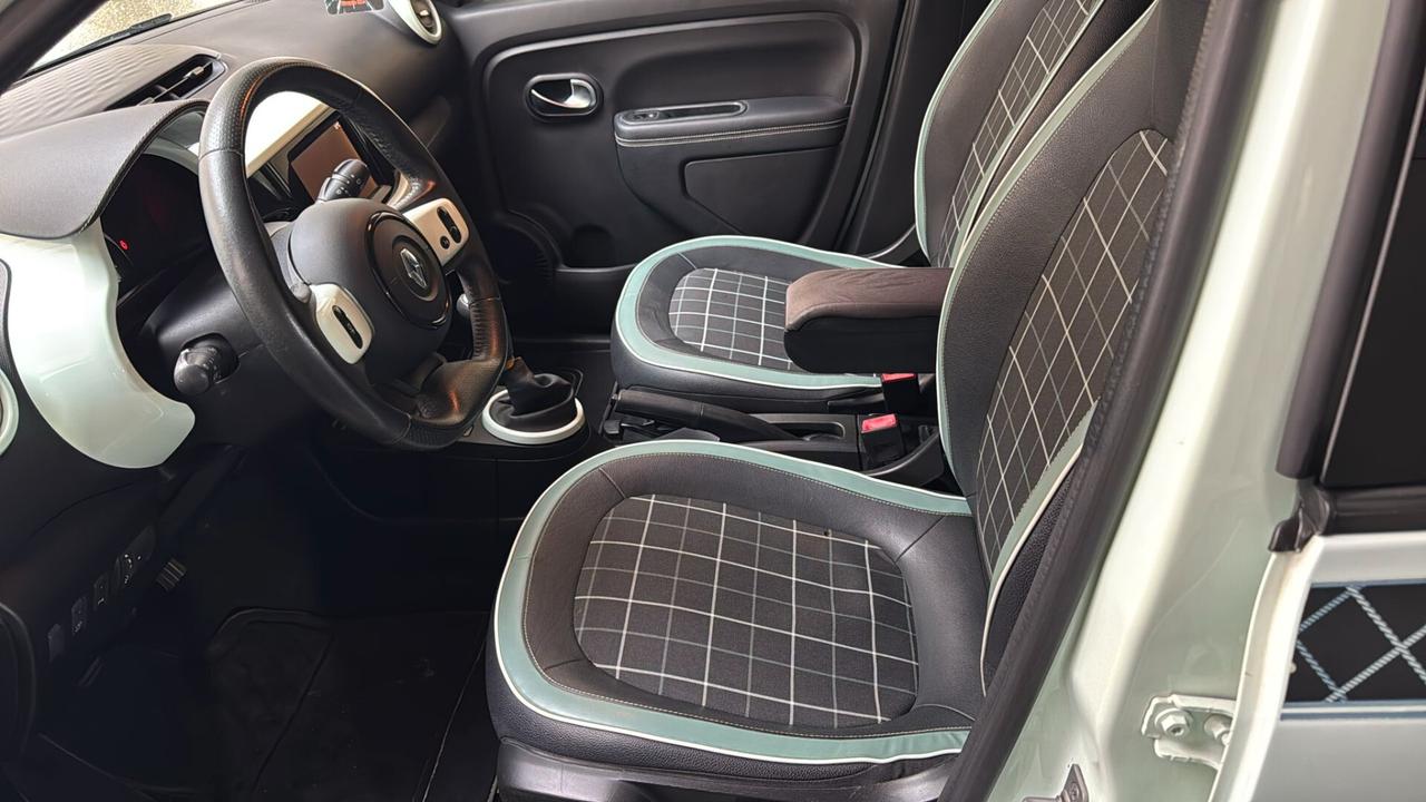 Renault Twingo TCe 70 CV La Parisienne