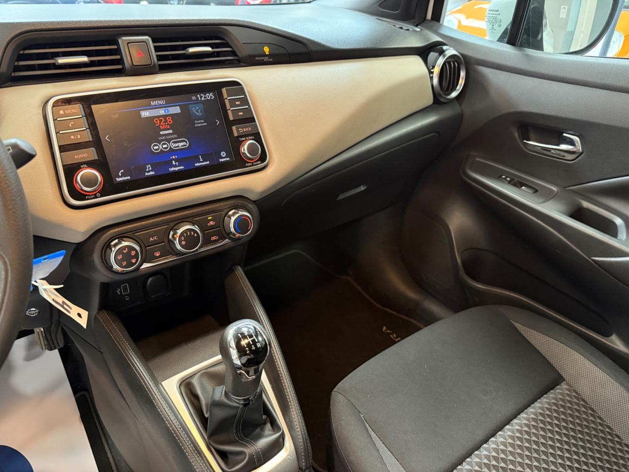 Nissan Micra IG-T 1.0 5 porte Tekna 100CV