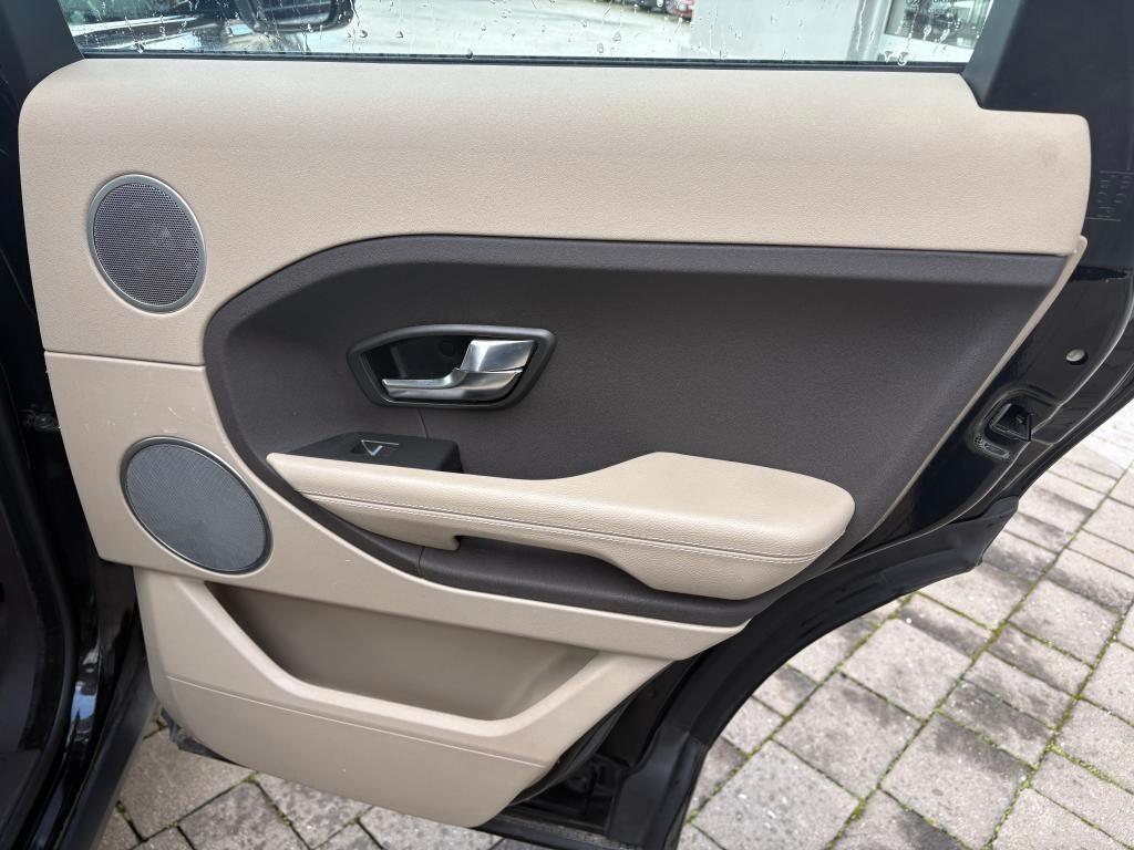 Land Rover Range Evoque 2.2 TD4 150cv 5p. Pure Tech Pack