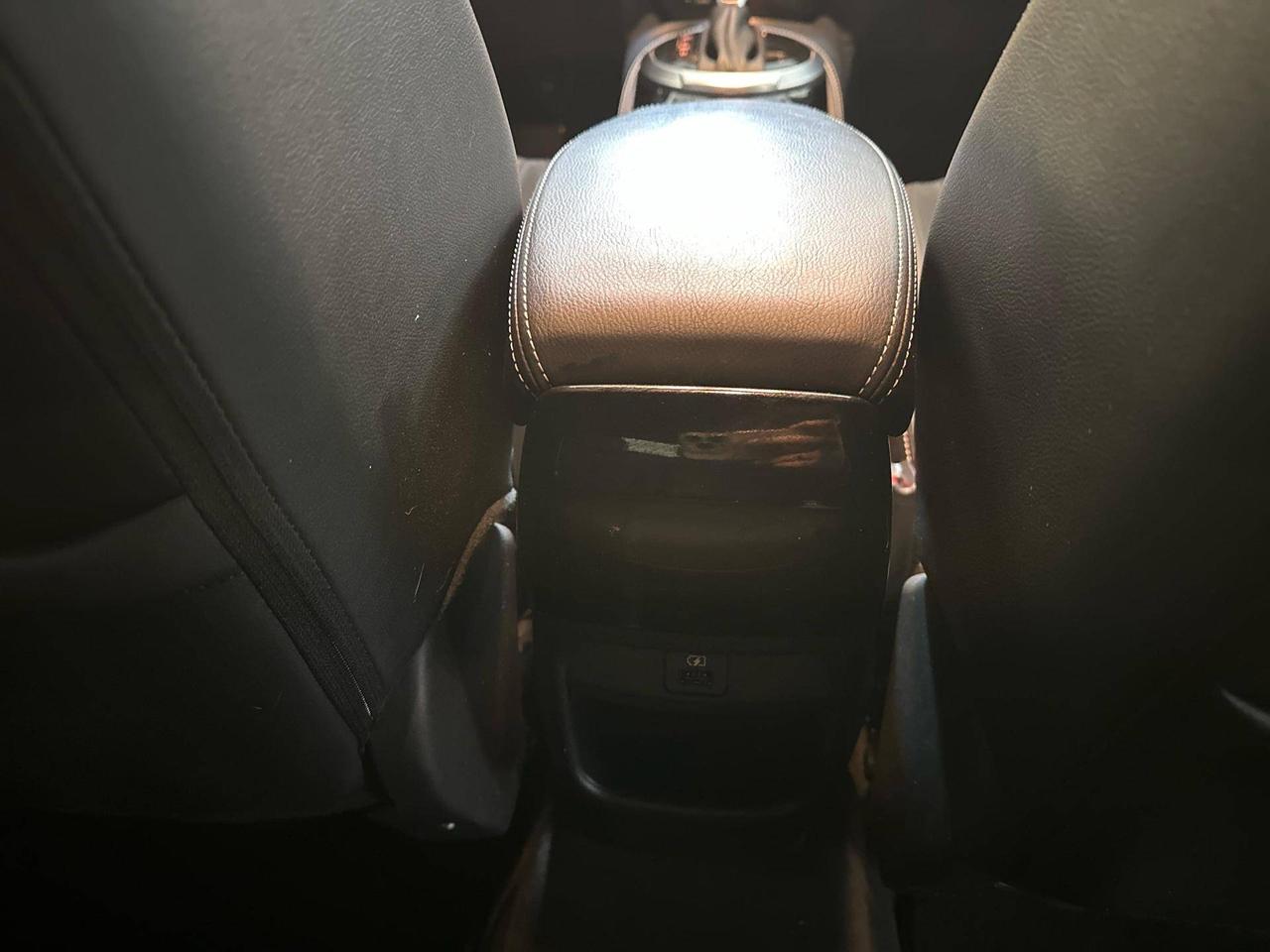 Nissan Juke 1.6 hev N-Connecta