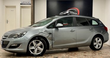 Opel Astra 1.7 CDTI 110CV Sports Tourer Cosmo Fleet