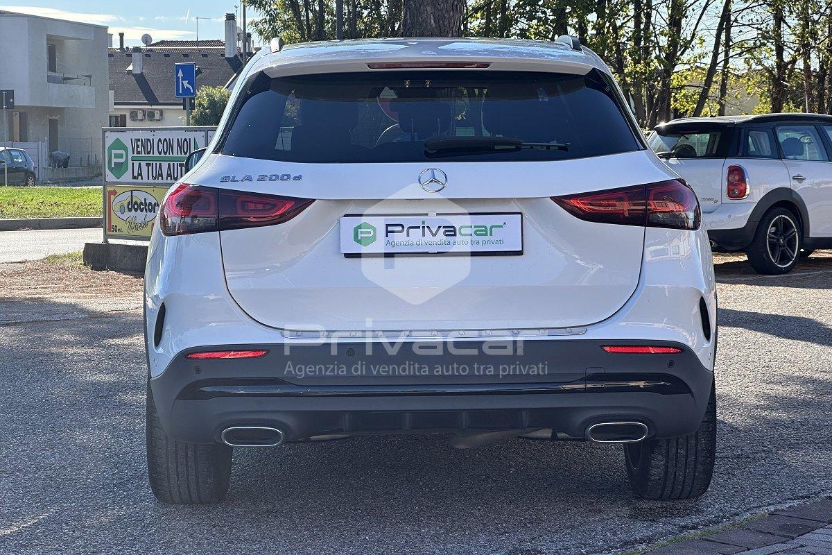MERCEDES GLA 200 d Automatic Premium