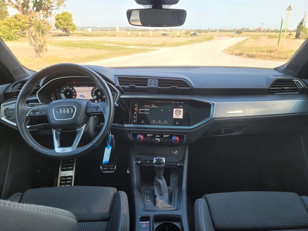 Audi Q3 35 TFSI S tronic Business interni s-line