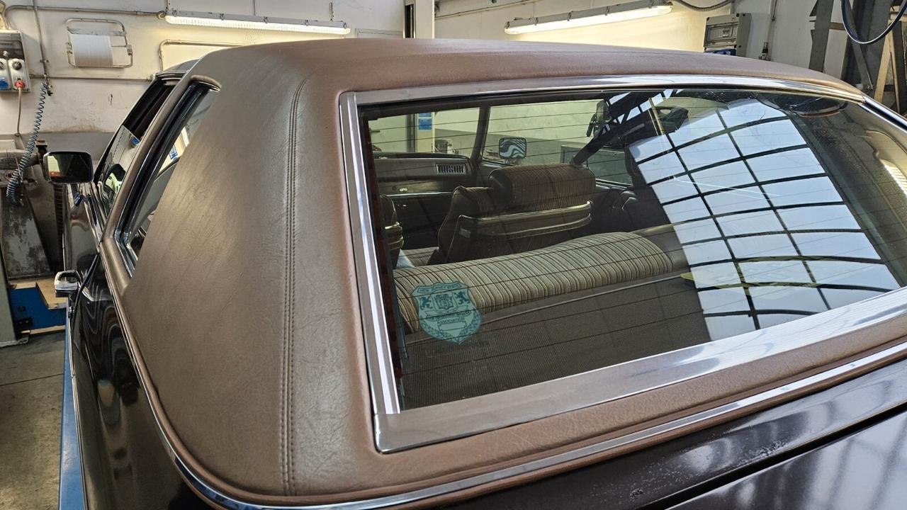 Cadillac Deville 1975