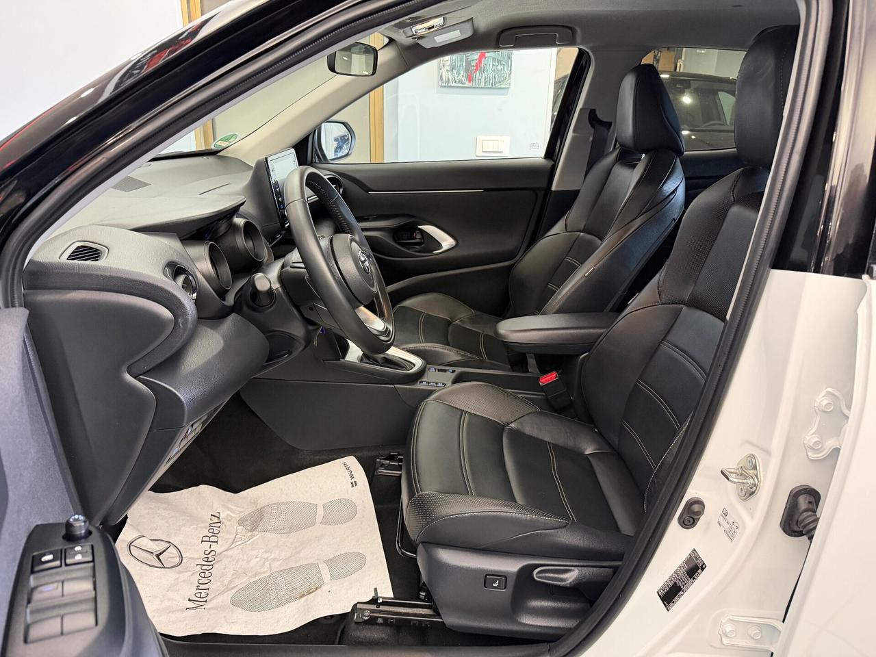 Yaris Cross 1.5 Hybrid 5p. E-CVT Lounge