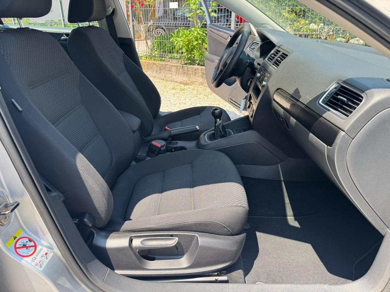 Volkswagen Jetta 1.6 TDI BlueMotion Technology