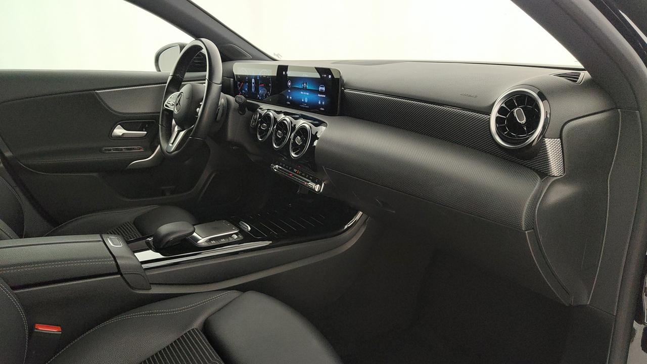 Mercedes-Benz A 200 d Sport auto