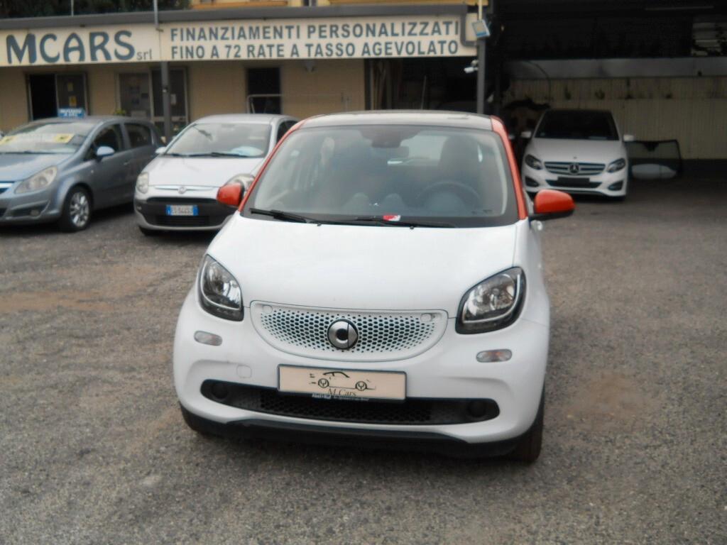 Smart ForFour 70CV 1.0 CC FORFUR PASSION BICOLORE E PANORAMA FULL