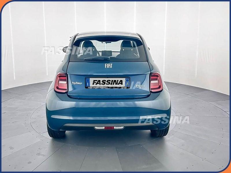 FIAT 500 500e Berlina 23,8 kWh Action
