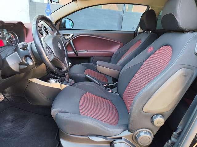 Alfa Romeo MiTo MiTo 2008 1.4 tb Distinctive Sport Pack 155cv