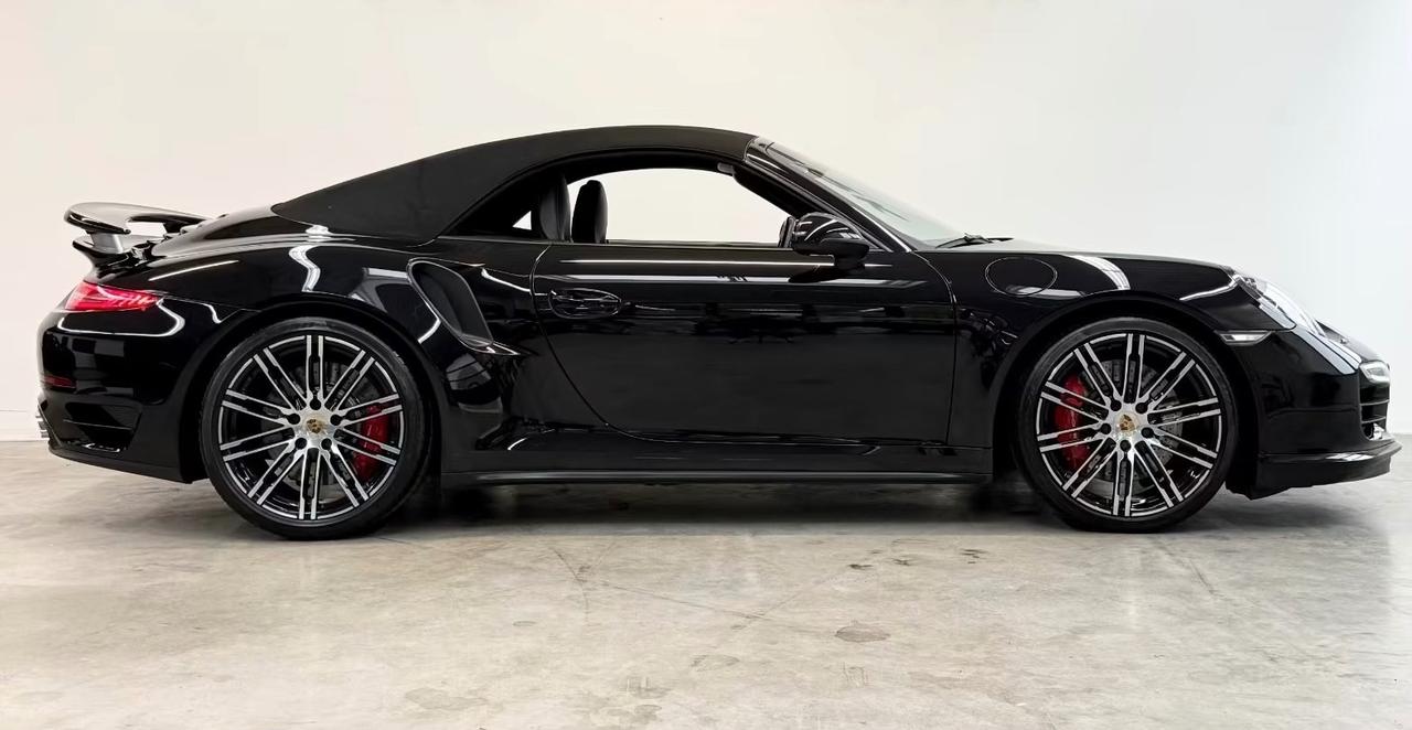 Porsche 911 3.8 Turbo Cabriolet