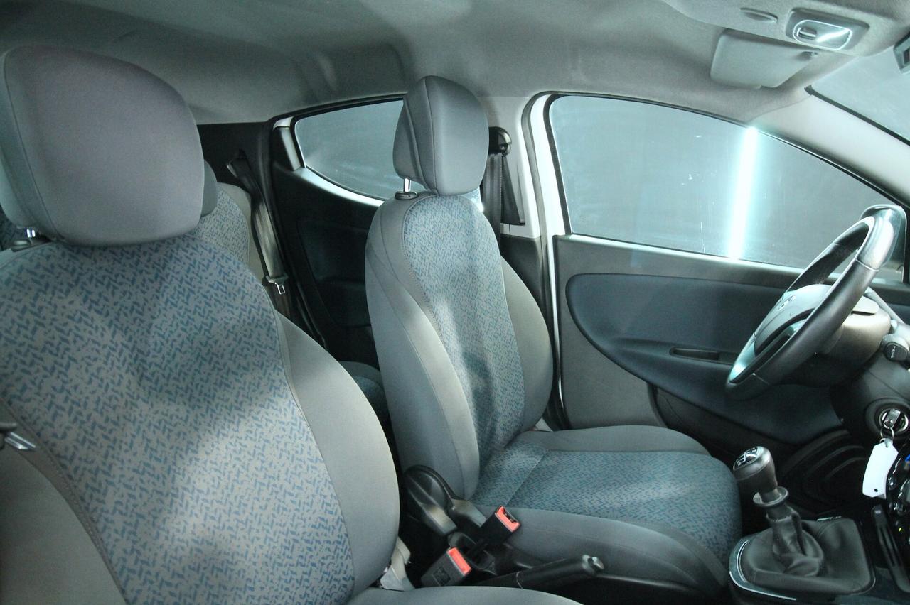 LANCIA YPSILON 1.0 70 CV HYBRID GOLD