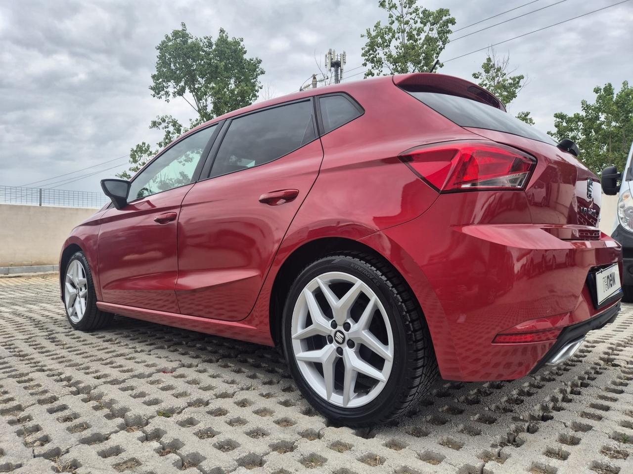 Seat Ibiza 1.0 EcoTSI 95 CV 5 porte FR