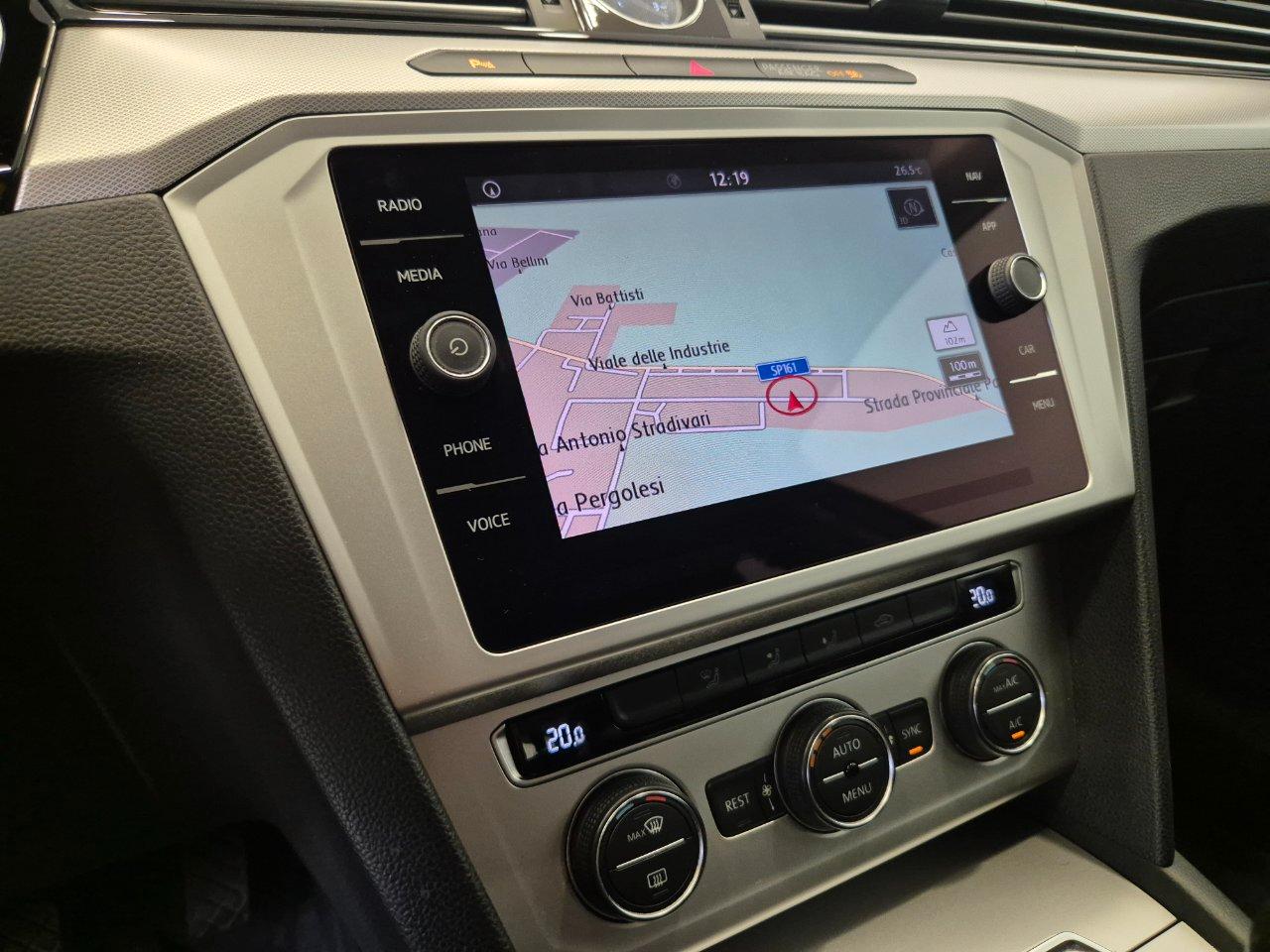 Volkswagen Passat Variant 1.6 tdi Business 120cv - NEOPATENTATI - ACC/Lim - Carplay - Sens. Park.