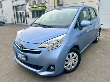 Toyota Verso-S 1.4D 2012 96.000km cambio automatico