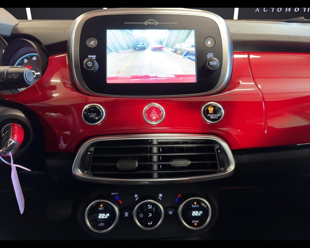 FIAT 500X 1.5 T4 Hybrid 130 CV DCT Cross RED EDITION!
