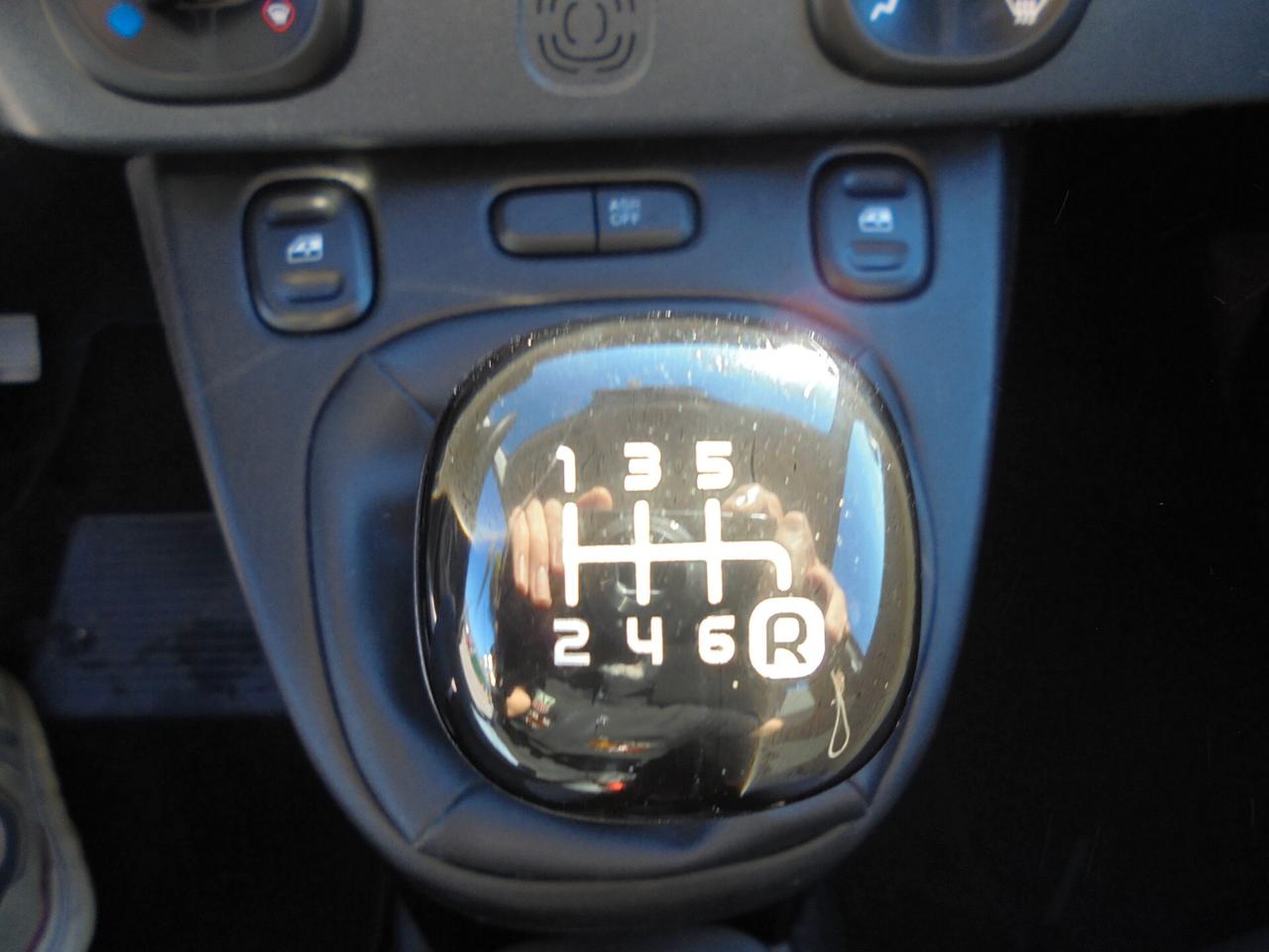 Fiat Panda 1.0 FireFly S&S Hybrid City Cross