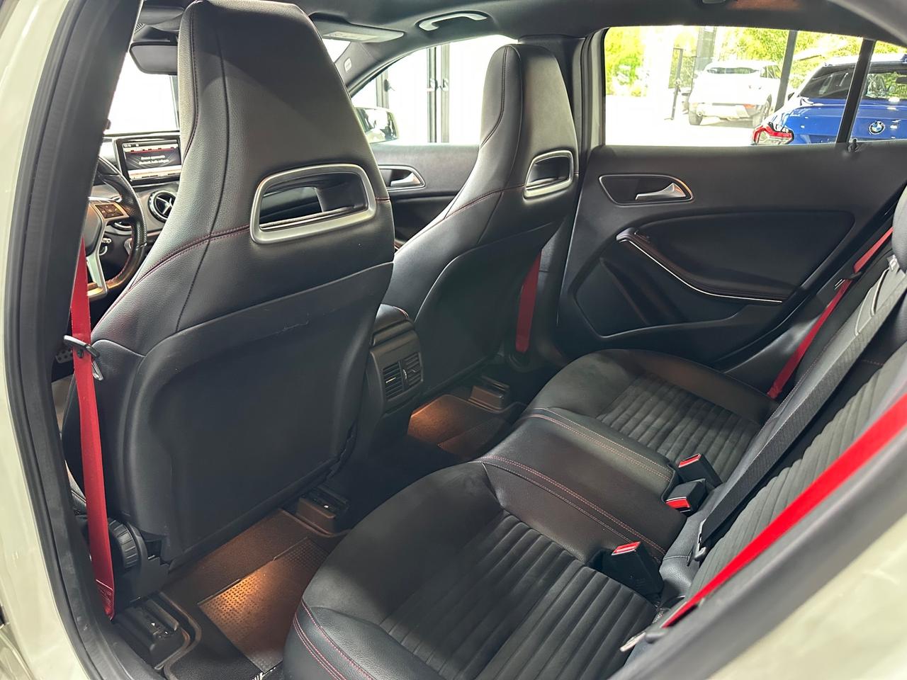 Mercedes-benz GLA 45 AMG 4Matic