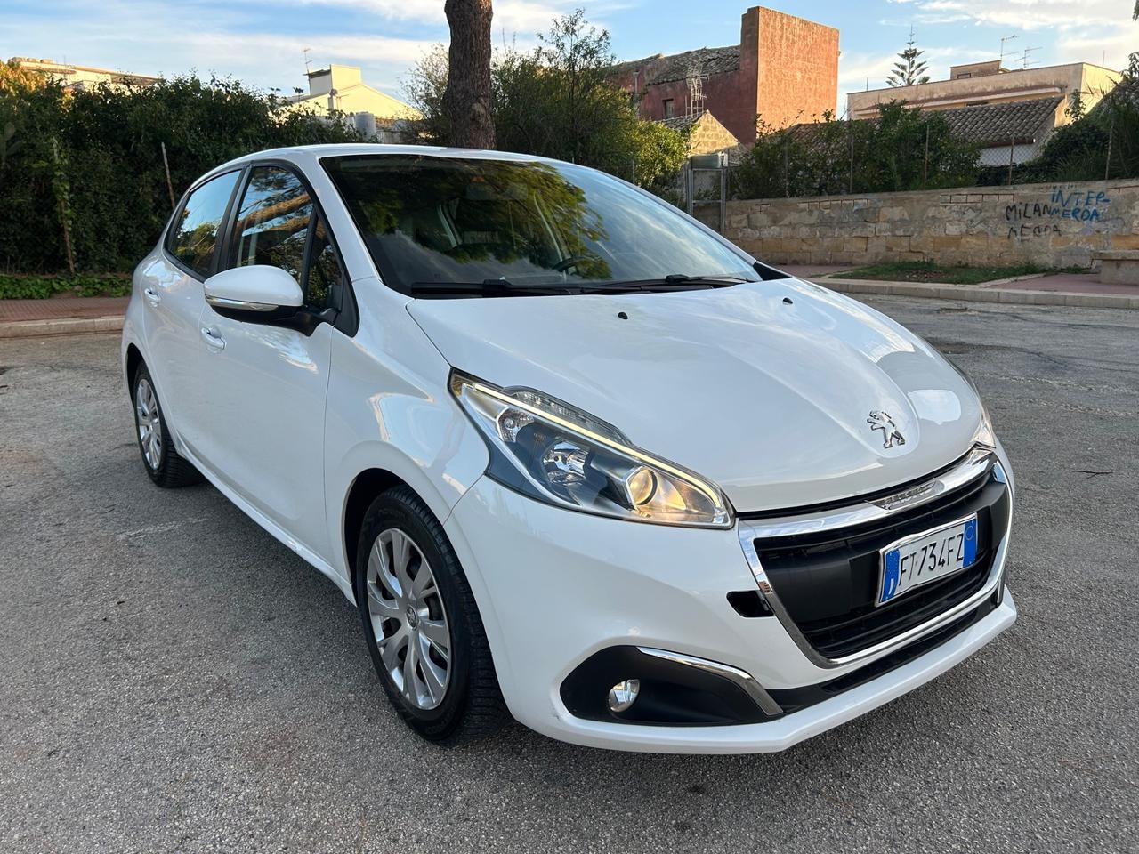 Peugeot 208 BlueHDi 100 S&S 5 porte