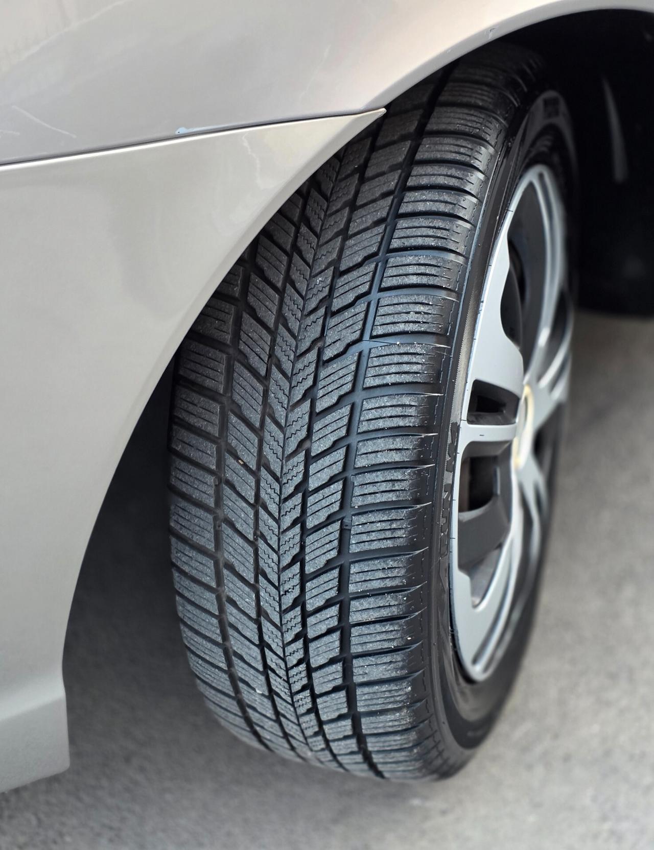 Lancia Ypsilon 1.2 Argento