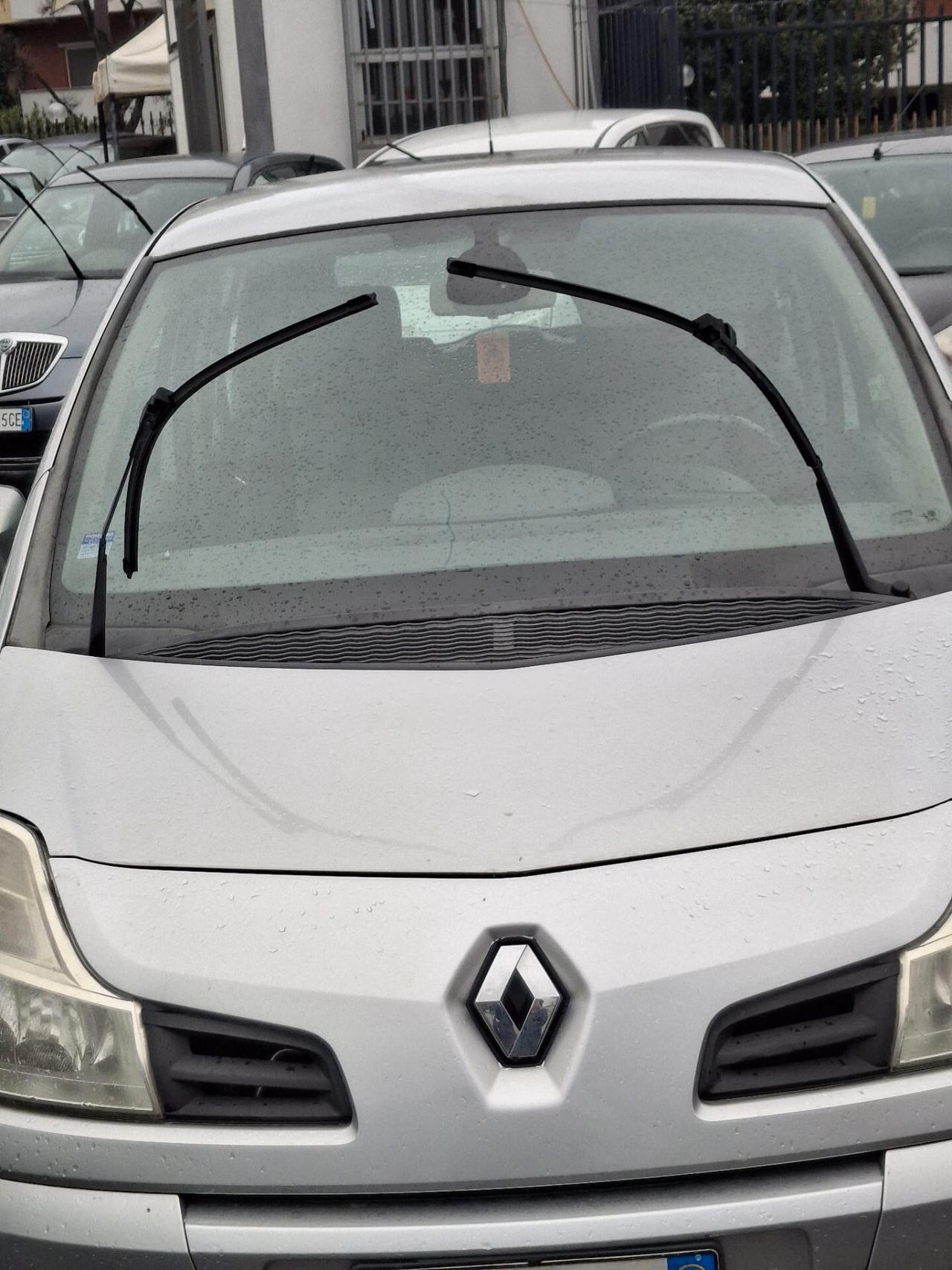 Renault Modus Grand 1.5 dCi 105CV Dynamique