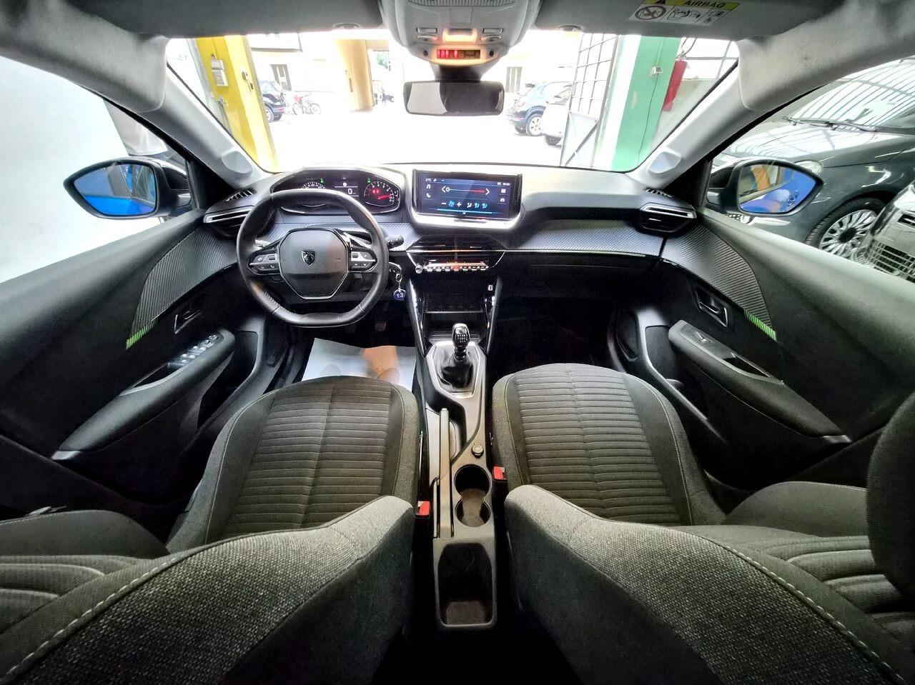 Peugeot 208 1.2 Allure - 2024