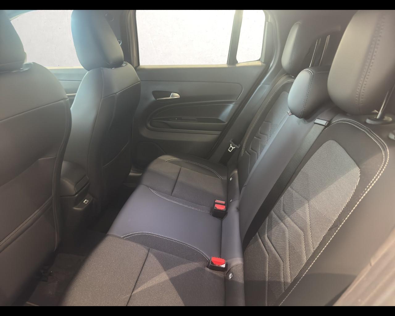JEEP Avenger - Avenger 1.2 Turbo 110 CV e-Hybrid Summit